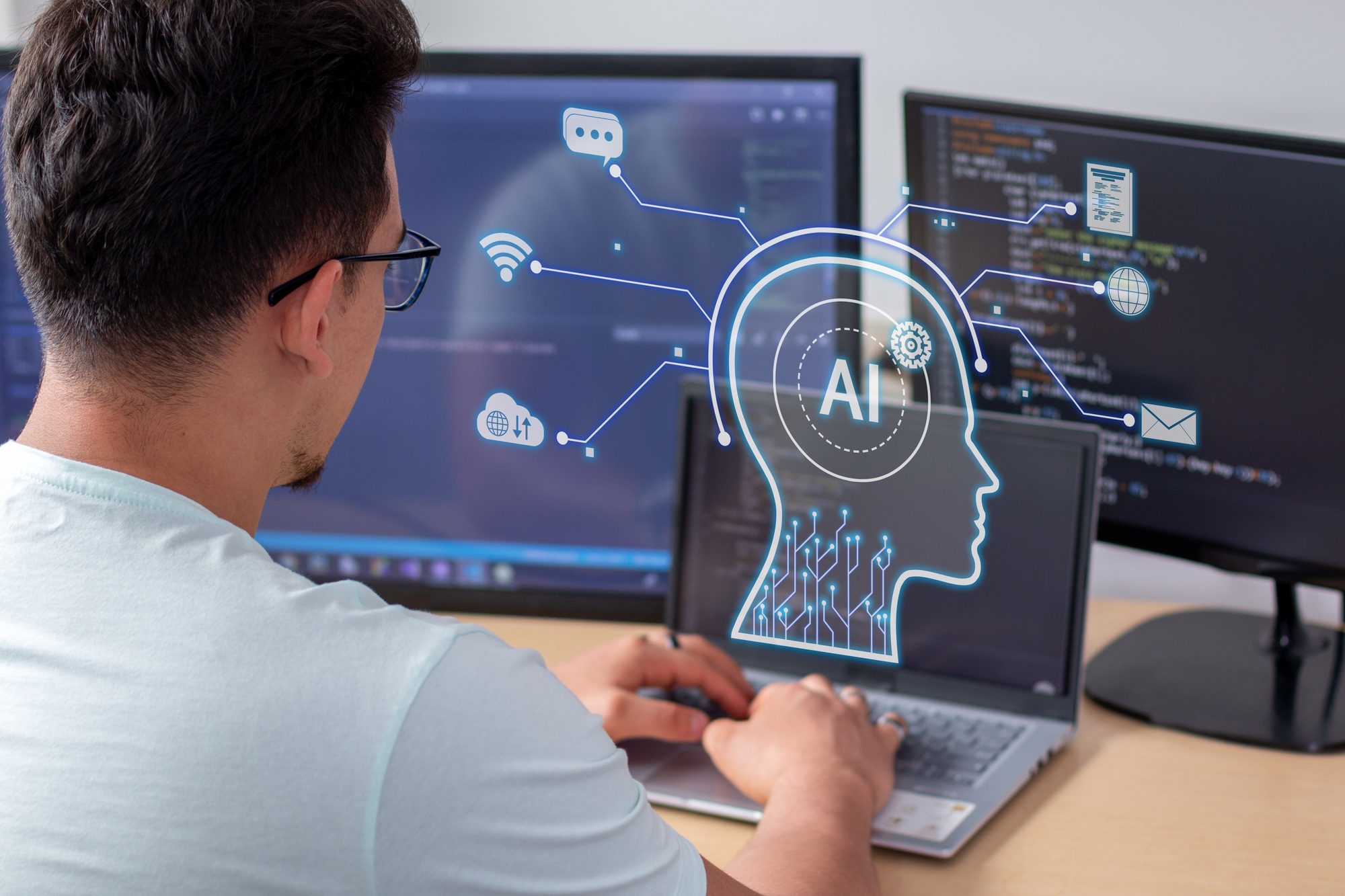 Better AI Stock: Palantir vs. IonQ – Which One Wins Long-Term?