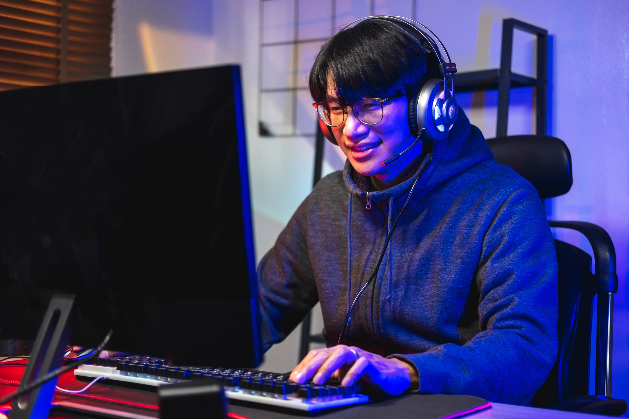 fintech in gaming, gaming payments, NFT games, blockchain gaming, crypto rewards, fintech innovation, in-game economy, digital wallets in gaming