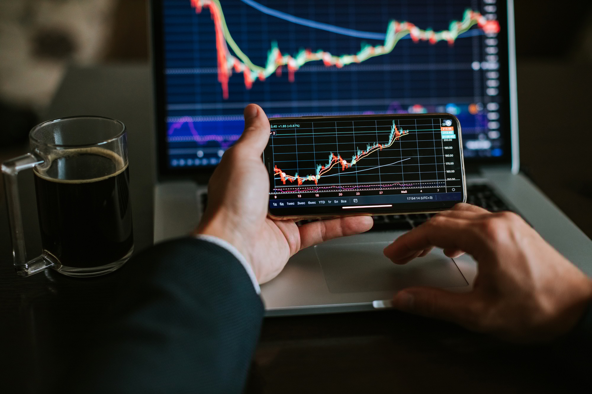DeFi Investments Surge Amid Crypto Market Revival