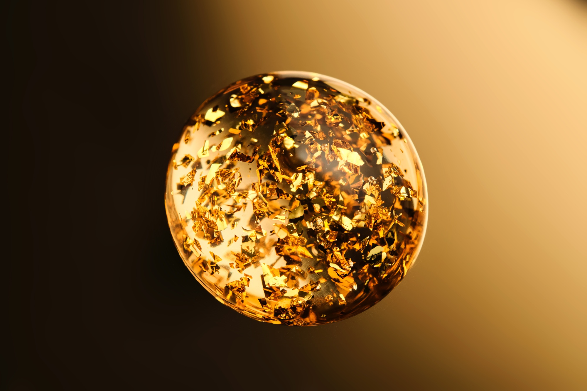 Gold Shines Amid Market Turmoil and Fiscal Uncertainty