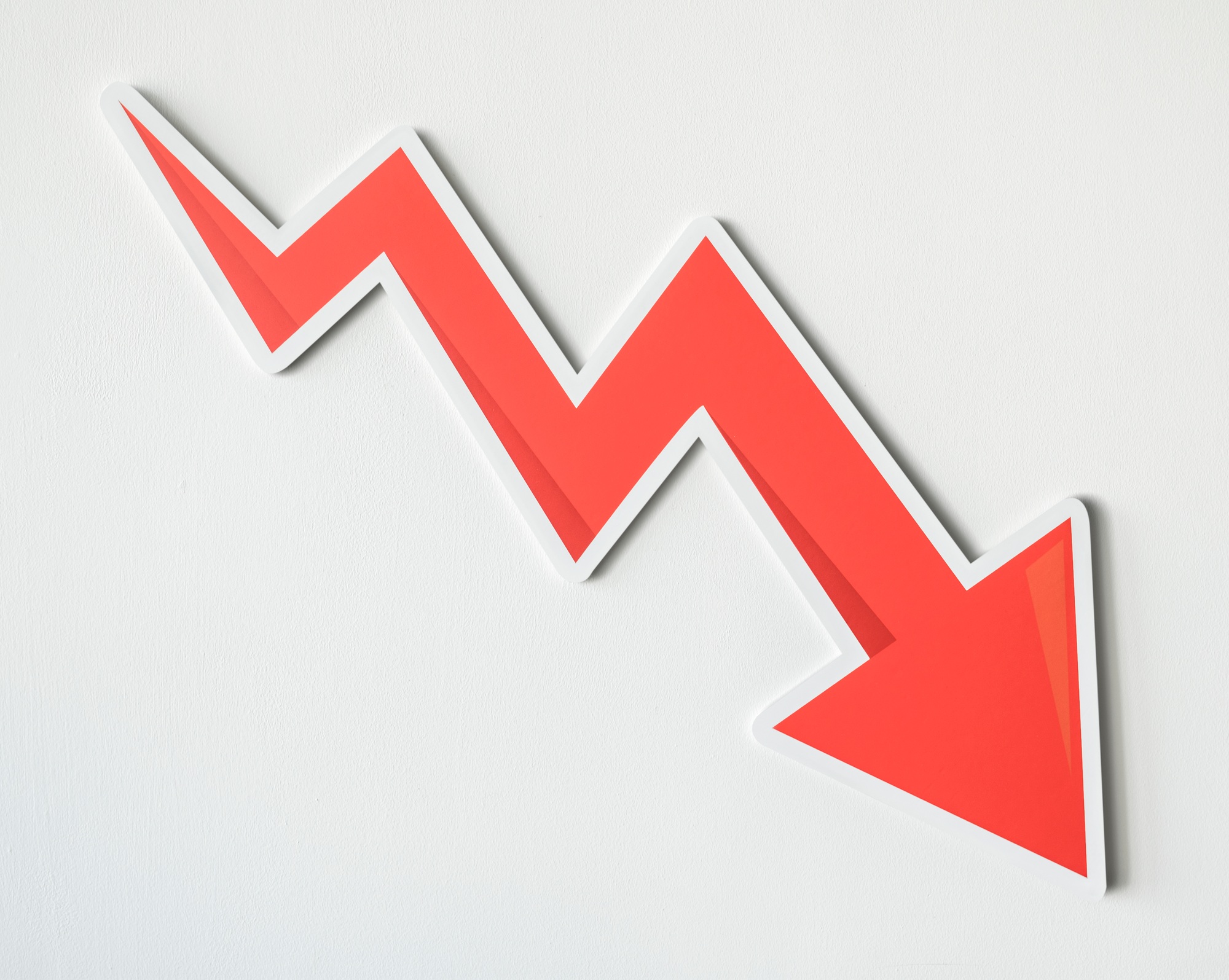 Palantir Stock Dips Despite $795M Army Contract Amid Valuation Concerns