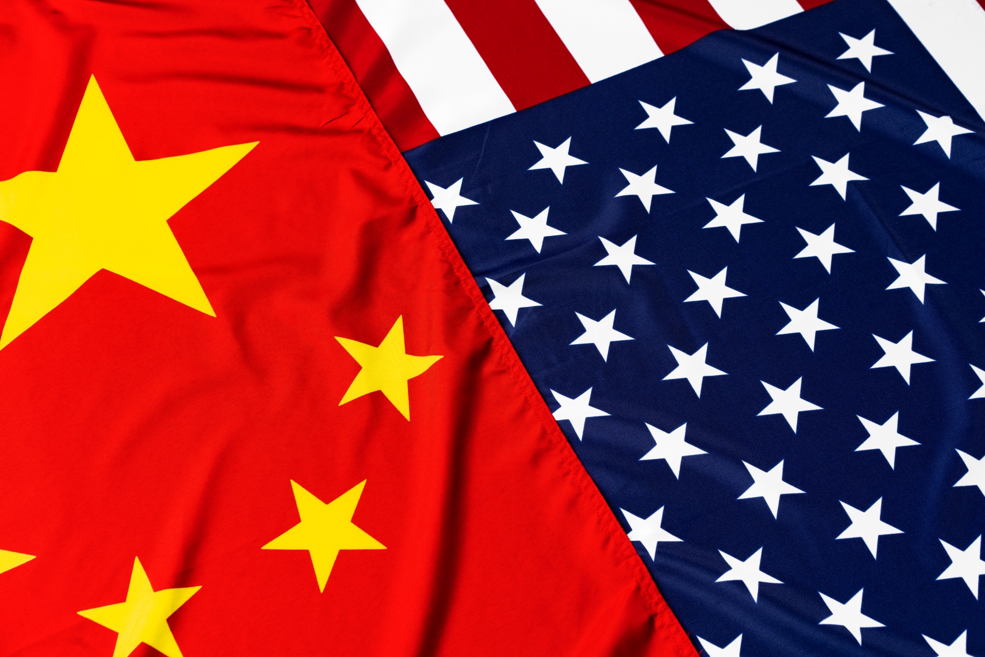 Stock market today: US indices remain stable amid US-China trade talks