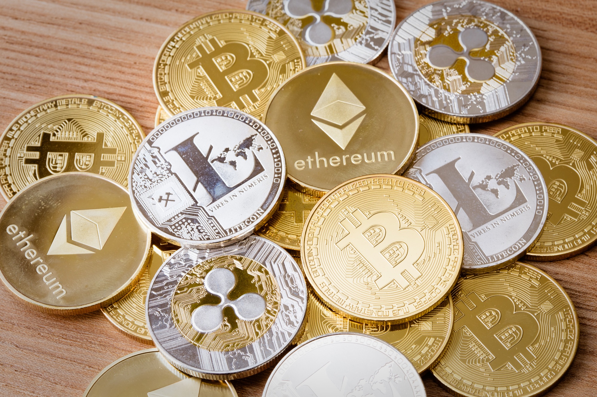 Cryptocurrency Market Wrap: Shiba Inu, Tether, and Major Trends on
