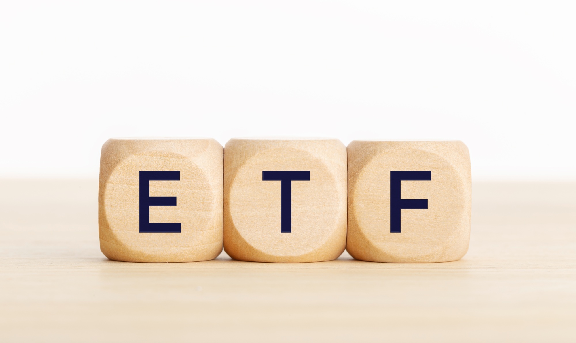 New Buffett-Inspired ETF Targets 15% Yield with Berkshire and Apple Holdings