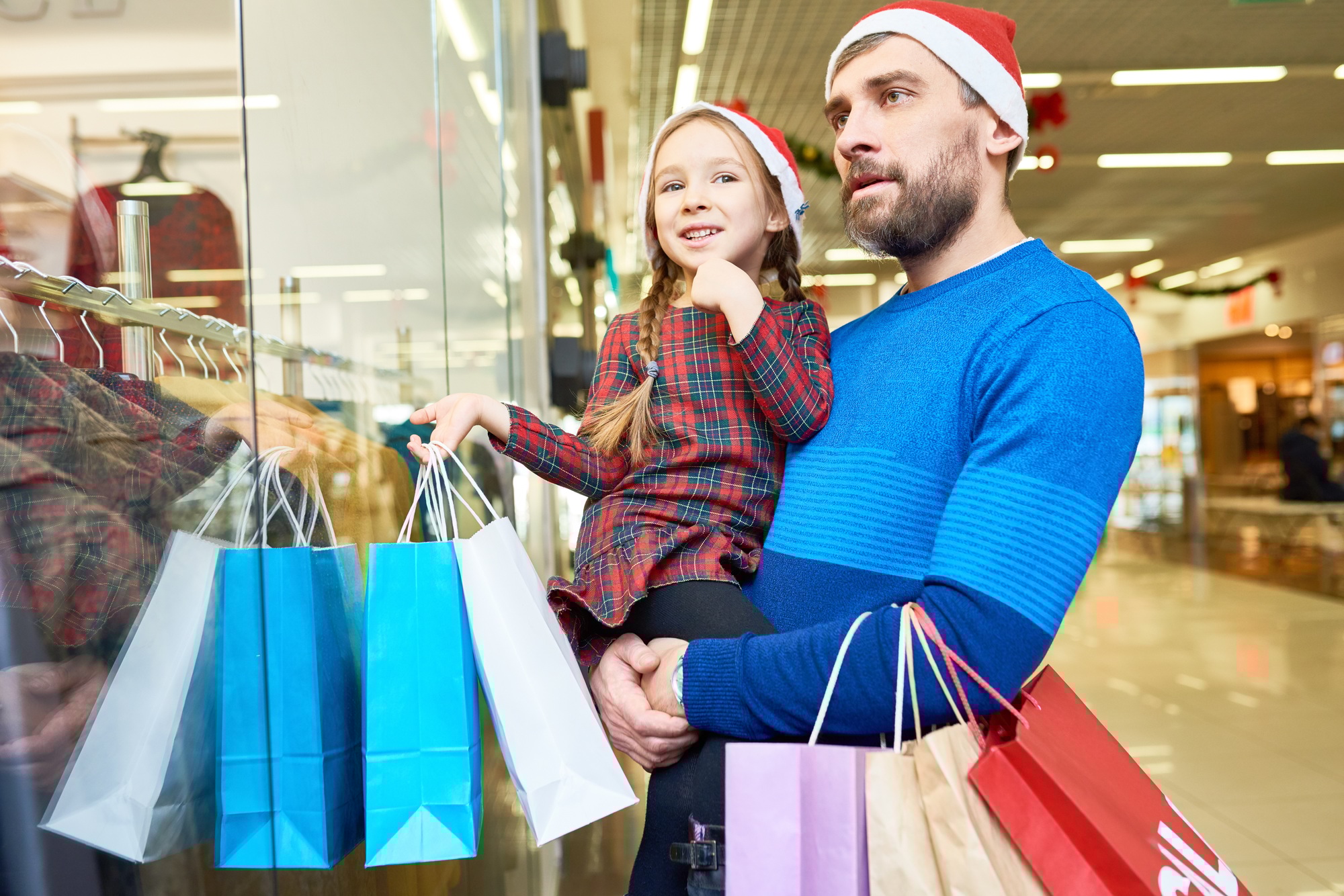 How to Budget for Holiday Shopping Without Overspending