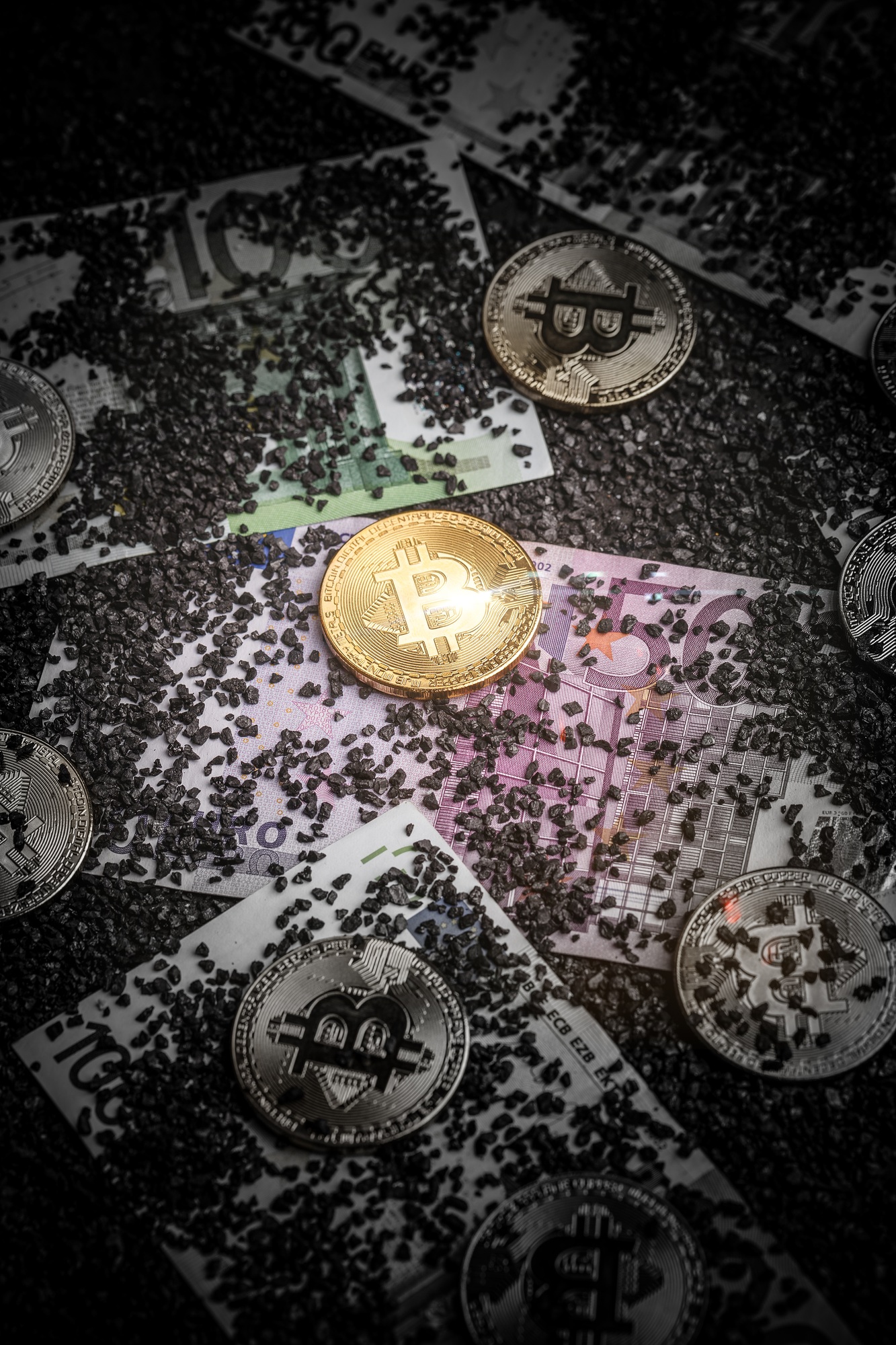 JPMorgan Eyes Cryptocurrency-Backed Loans, Reports FT