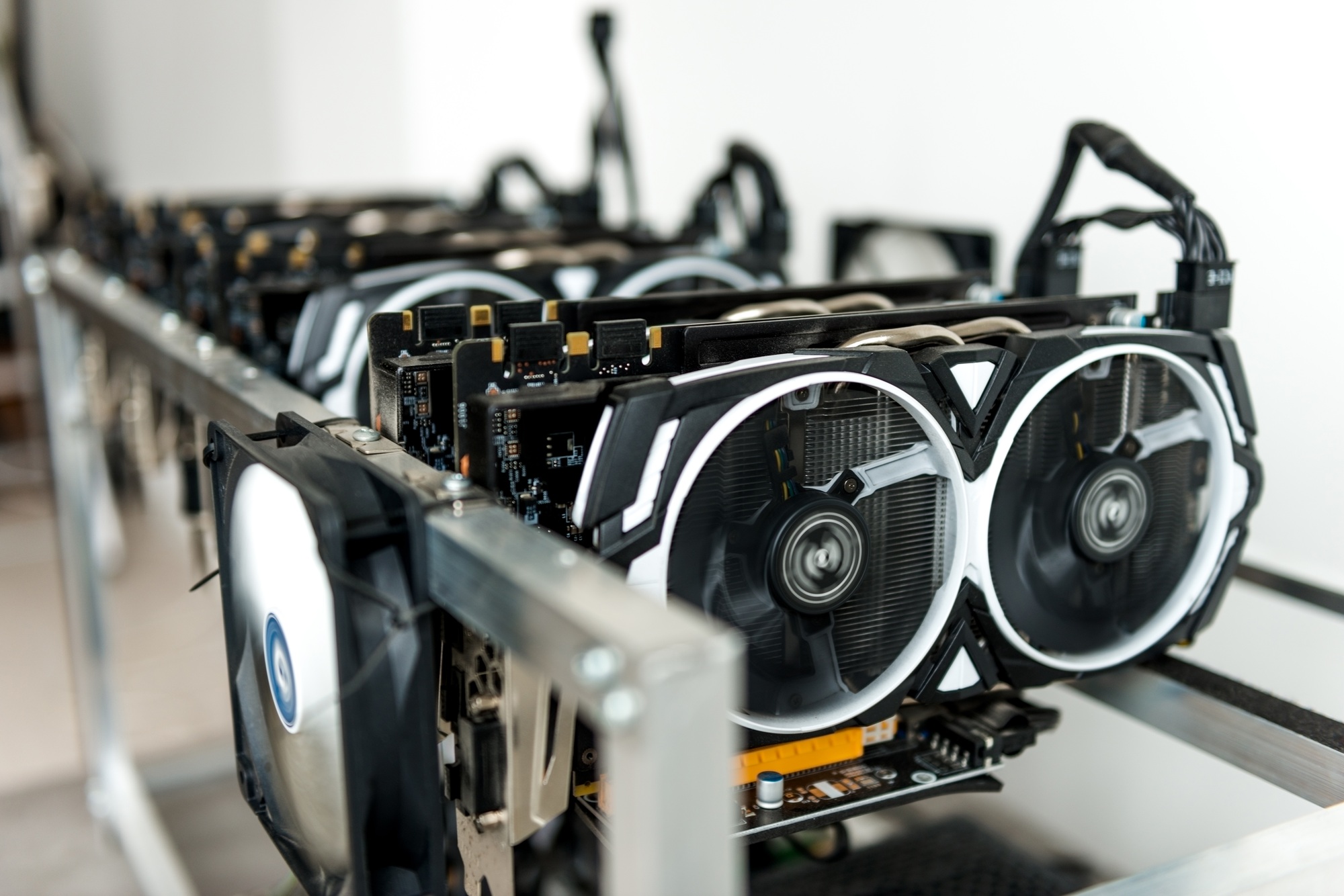 Key Factors Hindering Pi Network’s Price Rise Amid Altcoin Rally
