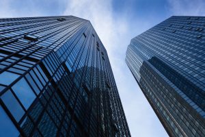 Deutsche Bank Faces Challenges in Maintaining Lead in Leveraged Finance