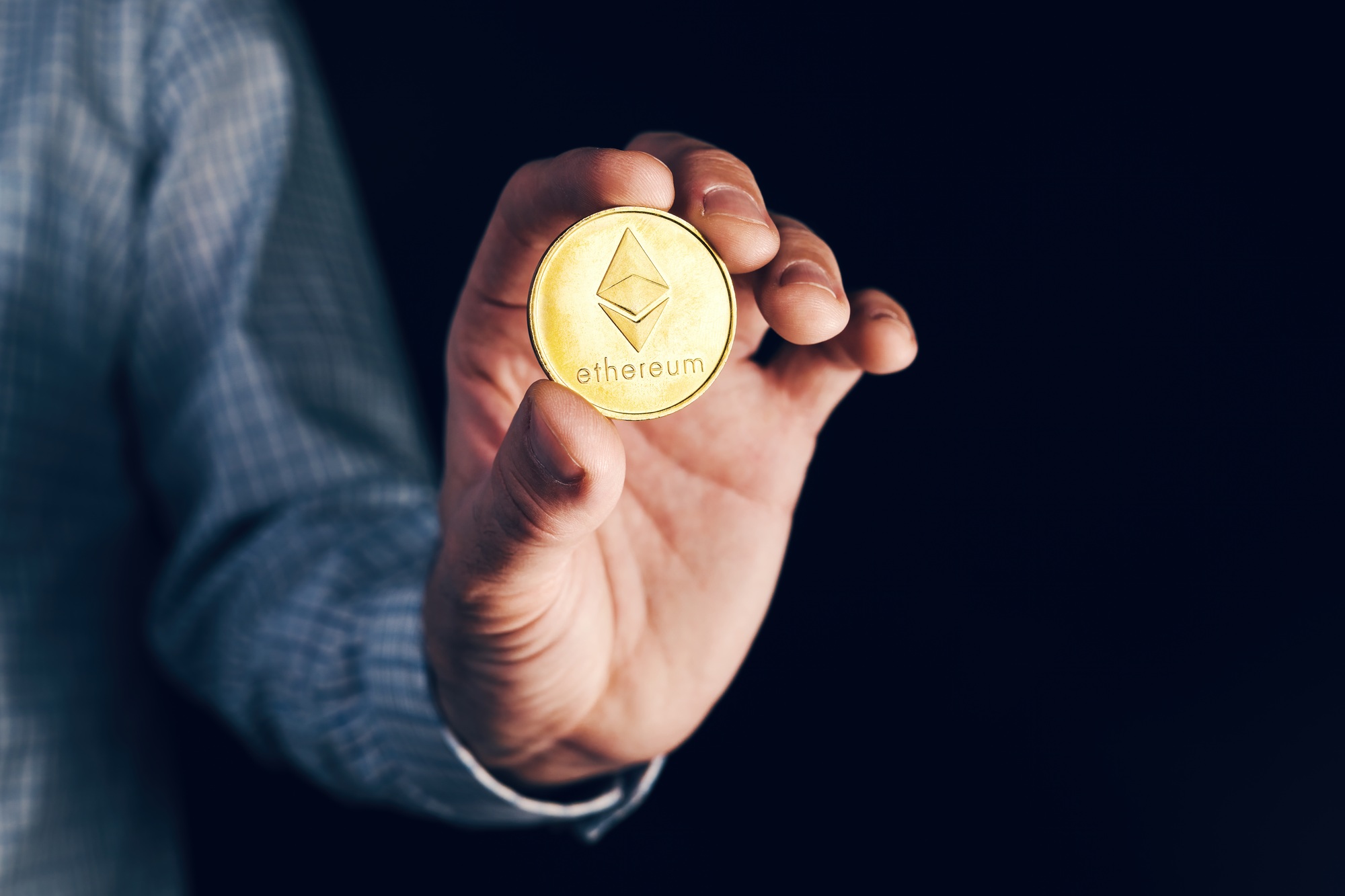 Ether 'Mega Whales' Continue Buying Amid Weekend Dip