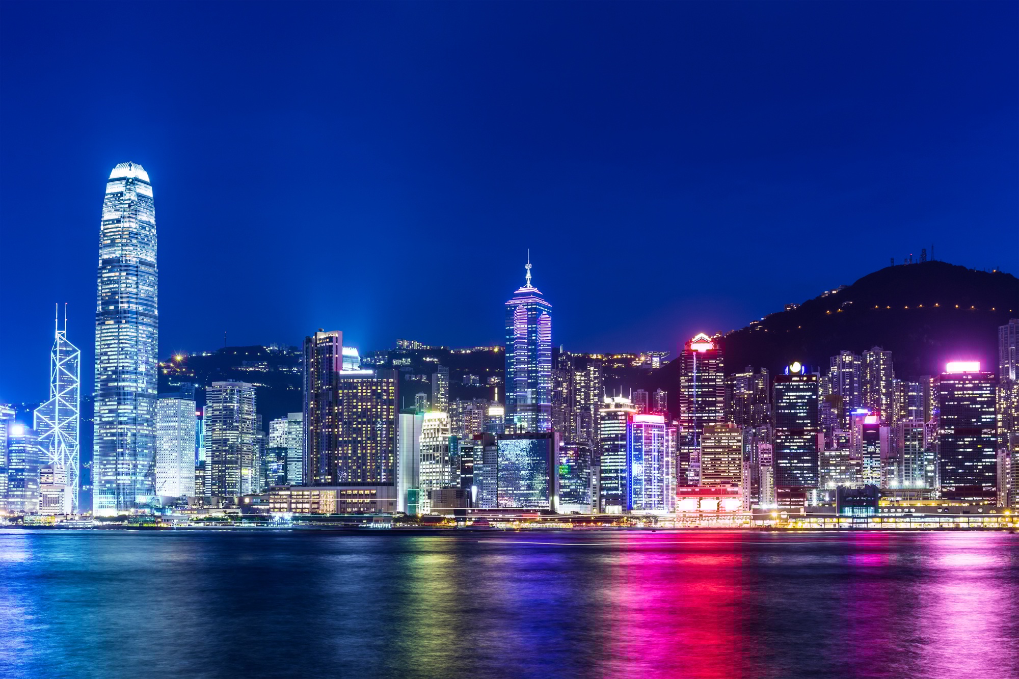 Hong Kong Fintech Firms Accelerate Equity Funding Amid Crypto Boom
